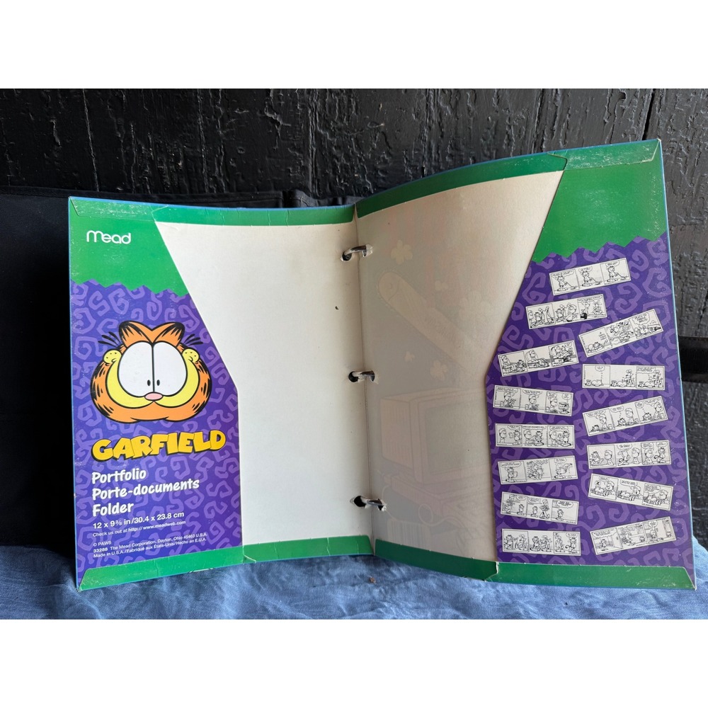 Vintage Mead Five Star latch Binder with Garfield Folders 90s School Supplies - Picture 5 of 14
